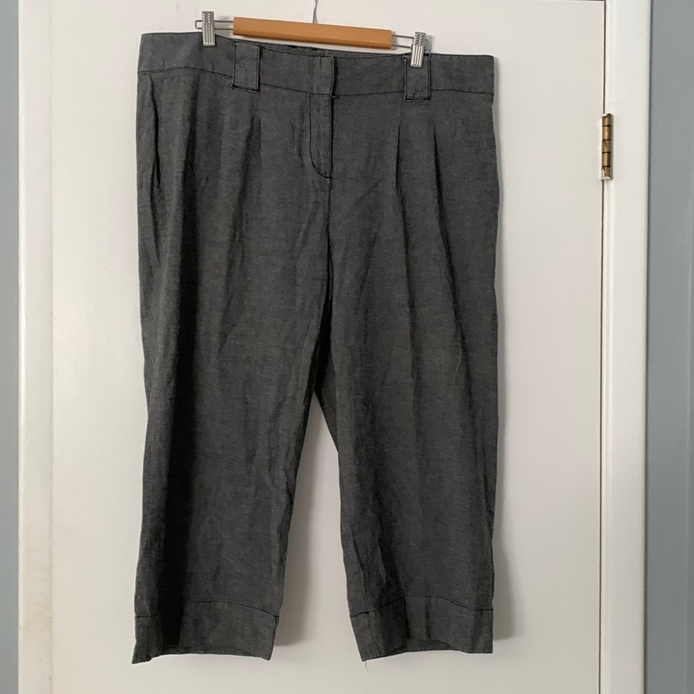 Style and Co grey crop pants.